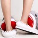 Chaussons Pantoufles Requin gris