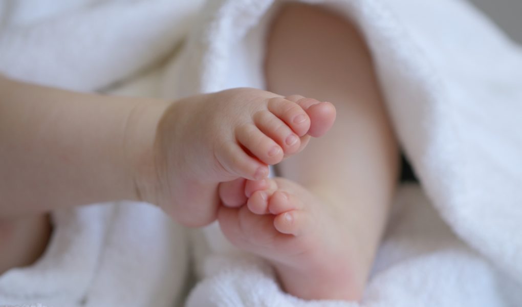 pieds de bébé