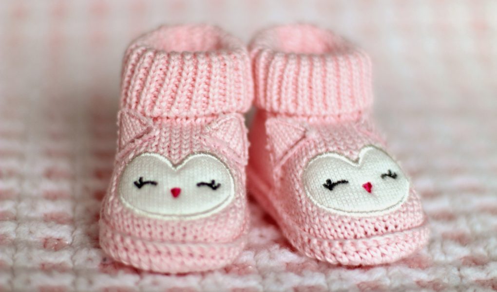 chaussons bébé rose