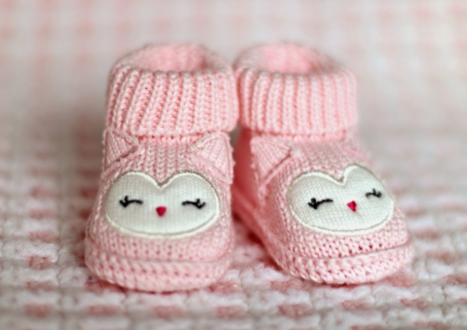 chaussons bébé rose