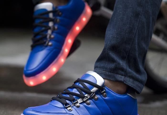 chaussures lumineuses a led bleu